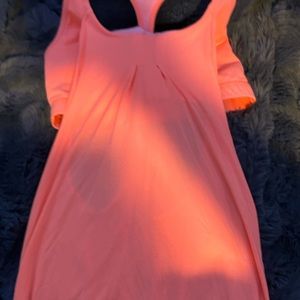 🩷Pink LuLuLemon Tank w/ built in bra